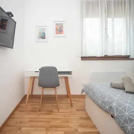 Apartman &